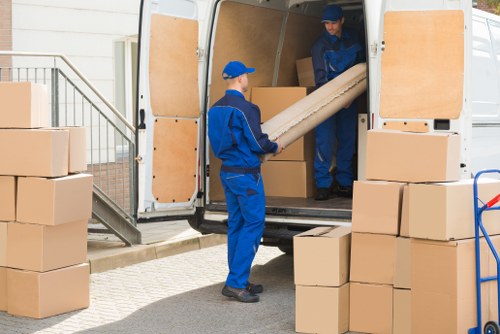 Removal truck hire service for homes and businesses in Old Oak Common