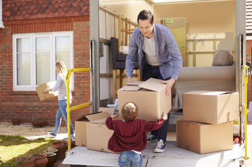 Van moving service for homes and flats in Old Oak Common