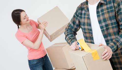 Man with van pricing in Old Oak Common for small and medium moves