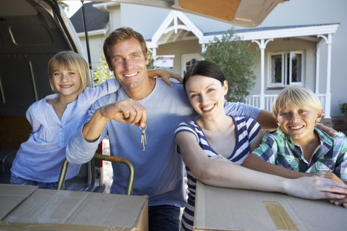 Risk assessment planning for a safe Man With Van Oldoakcommon relocation